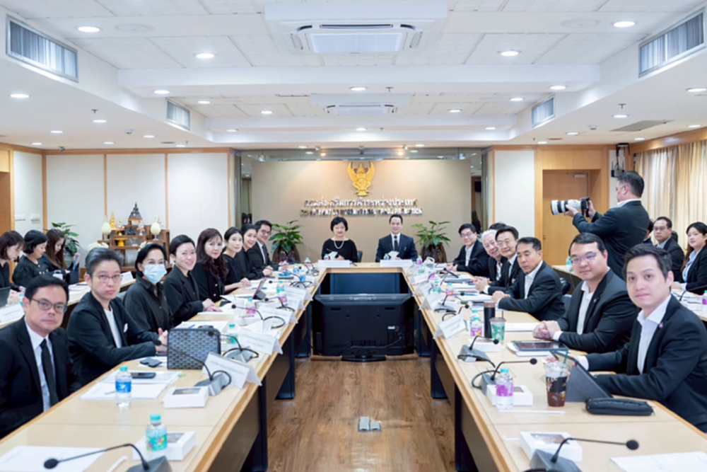 พาณิชย์ถกเอกชน เตรียมจัด 680 กิจกรรม ผลักดันการส่งออกปี 69