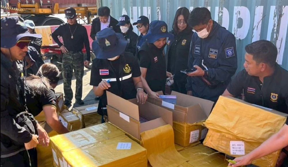 เสียหาย 100 ล้าน ลอบนำเข้าบุหรี่ไฟฟ้าต่างประเทศ ยึด 600,000 ชิ้น