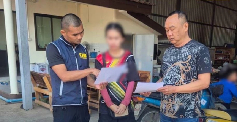 สาวแสบอ้างเป็นเจ้าหน้าที่รัฐ หลอกโอนเงิน บุกจับที่เชียงราย