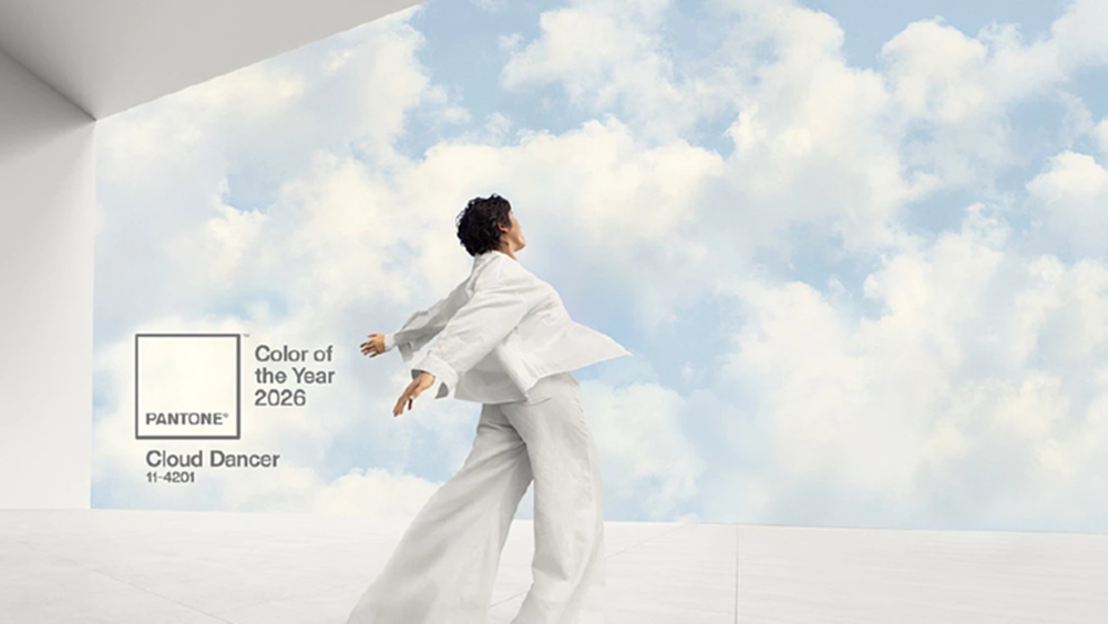 สงบ หรือ น่าเบื่อ!? เมื่อ PANTONE พลิกประวัติศาสตร์ เลือก 'สีขาว' (Cloud Dancer) เป็นสีแห่งปี 2026