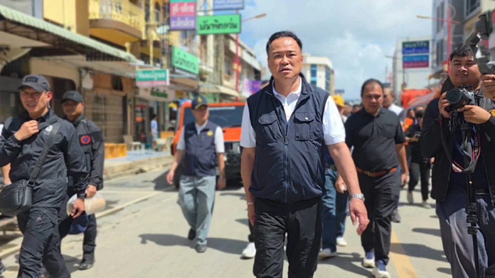 'นายกฯ' เดินตลาดกิมหยง สั่งเคลียร์ขยะ 7 วัน แก้ระบบออนไลน์จ่ายเงินล่าช้า