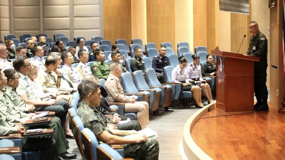 ‘กองทัพ’ แจง ผู้ช่วยทูตฯ ‘ไทย’จำเป็นต้องใช้กำลังทหารกับ‘กัมพูชา’