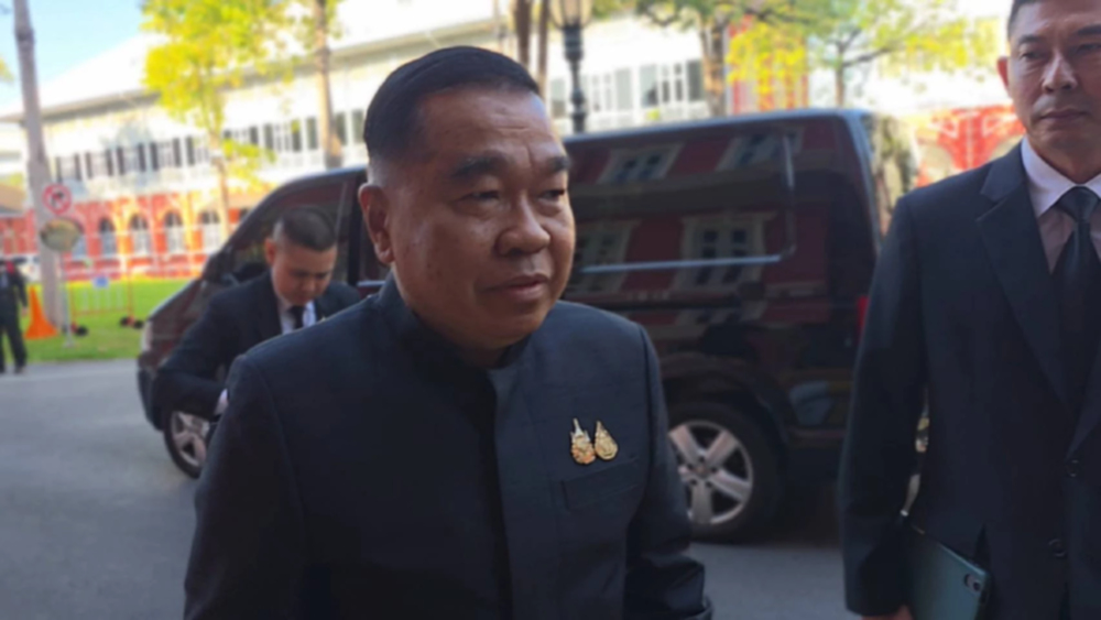 'พล.อ.ณัฐพล​'  ขอเวลาไม่นาน​ จบศึกกัมพูชา​ ไม่ชัด กลุ่มทุนหนุนขีปนาวุธรบไทย