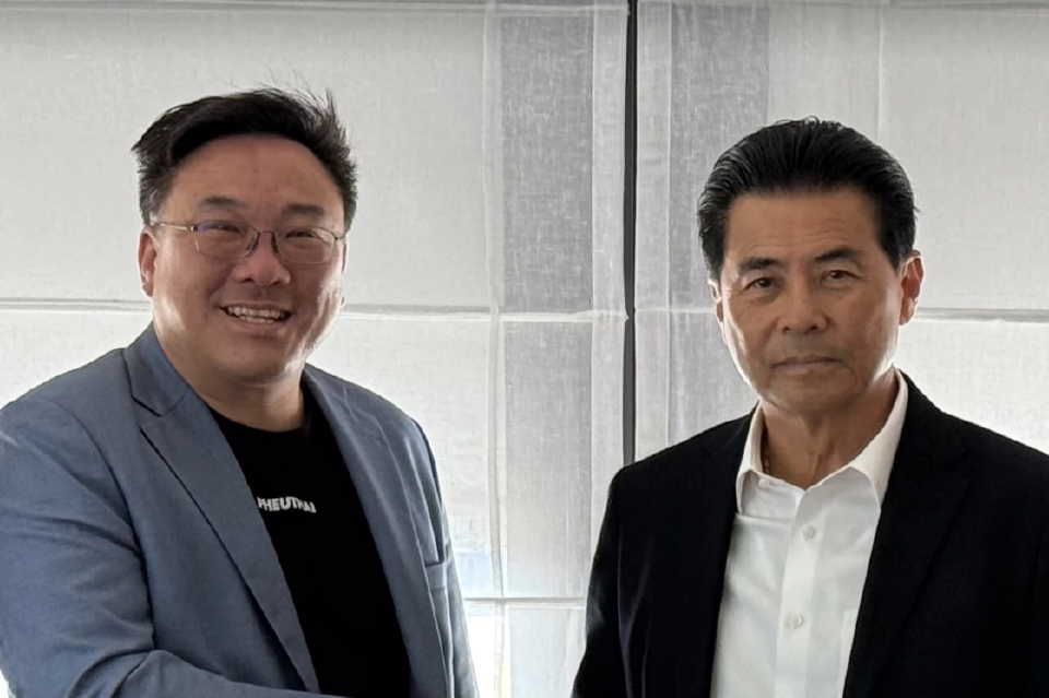 'เทวัญ' ตัดสินใจร่วมงาน 'พท.'  หลังหารือกับ 'หน.พท.' ลงตัว