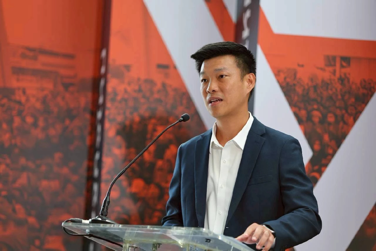 'ณัฐพงษ์' ถก กก.บห. ปชน.พร้อมเลือกตั้ง คัดผู้สมัคร สส. 90% แล้ว