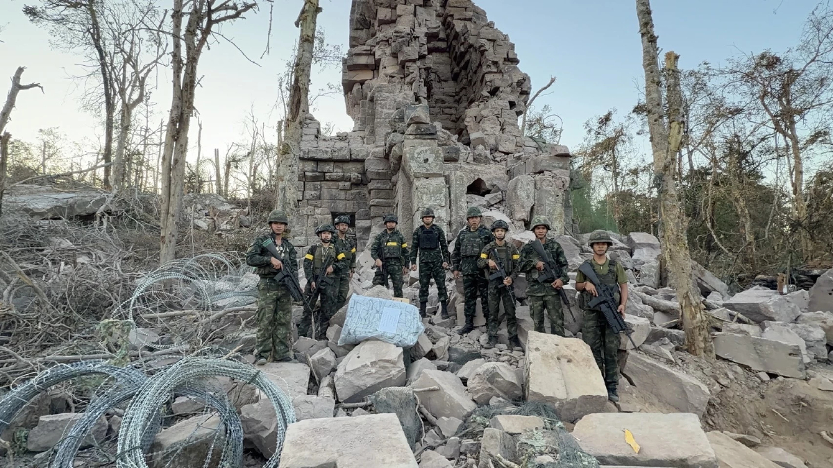 ด่วน! ทหารเหยียบทุ่นระเบิด ใกล้ปราสาทตาควาย สูญเสีย ขาที่ 9