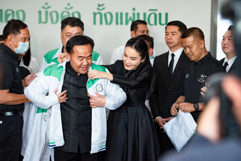 'ยศสิงห์' สมัครสมาชิก 'กล้าธรรม' ลุยการเมืองใหม่ สะสางปัญหาหมักหมม