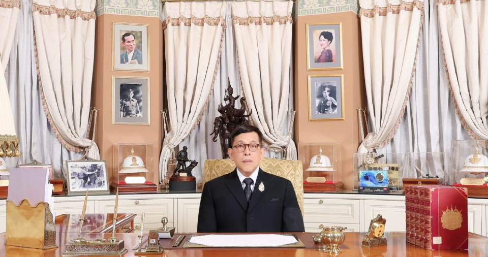 ในหลวง พระราชทานพรปีใหม่ 2569 ขอให้คนไทยรักสมัครสมาน ยึดความถูกต้องดีงาม