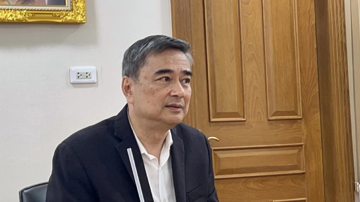 ‘อภิสิทธิ์’ขอบคุณกระแสตอบรับ ‘ประเทศไทยจะไม่ทน’ ชี้ ประเทศติดกับดักการเมืองเทา