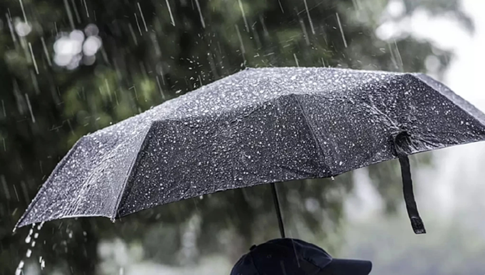 เตือนฝนถล่มใต้ 7 จว. ฝนตกหนัก ระวังน้ำท่วมฉับพลัน ไทยตอนบน-กทม. อุณหภูมิจะลดลงอีก