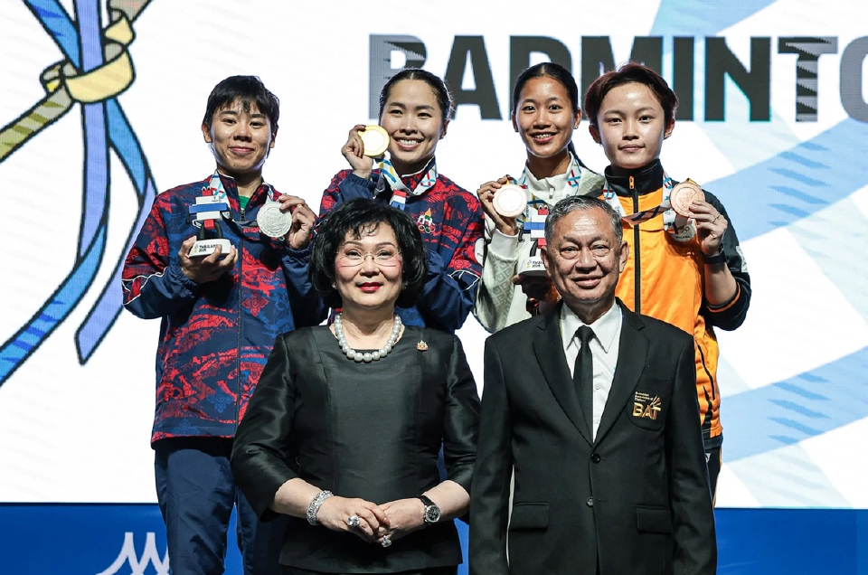 แบดมินตันไทย คว้า 3 ทอง ปิดฉาก ซีเกมส์ - 'เมย์ รัชนก' แชมป์หญิงเดี่ยว