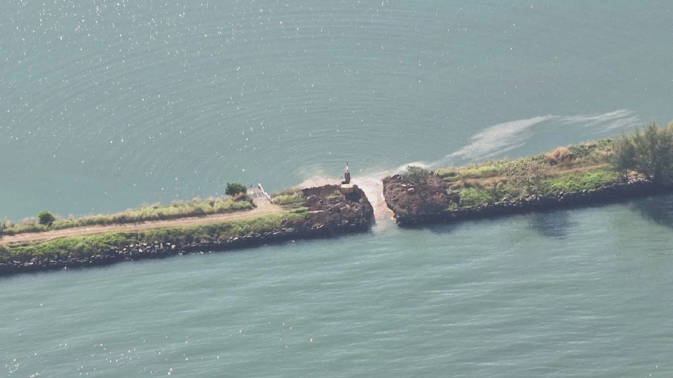 ‘ทร.’ ชี้ กัมพูชา รื้อเขื่อนกั้นคลื่นเอง ปัด ข่มขู่-เจรจา