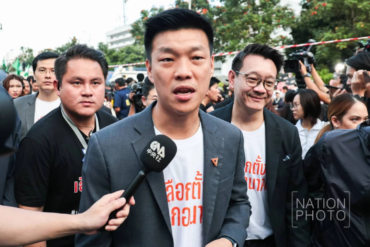 'หัวหน้า ปชน.' กลับลำไม่ปิดทางจับมือ ‘ภูมิใจไทย’ ขีดเส้นตายห้ามมี รมต. สีเทา