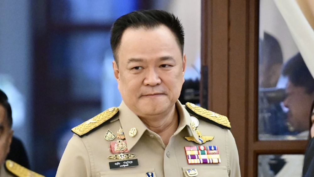 ‘อนุทิน’ ปล่อย ‘ชาดา’ ระบาย ซัดการจัดการ ‘น้ำท่วมหาดใหญ่’ ชี้เป็น อินเนอร์