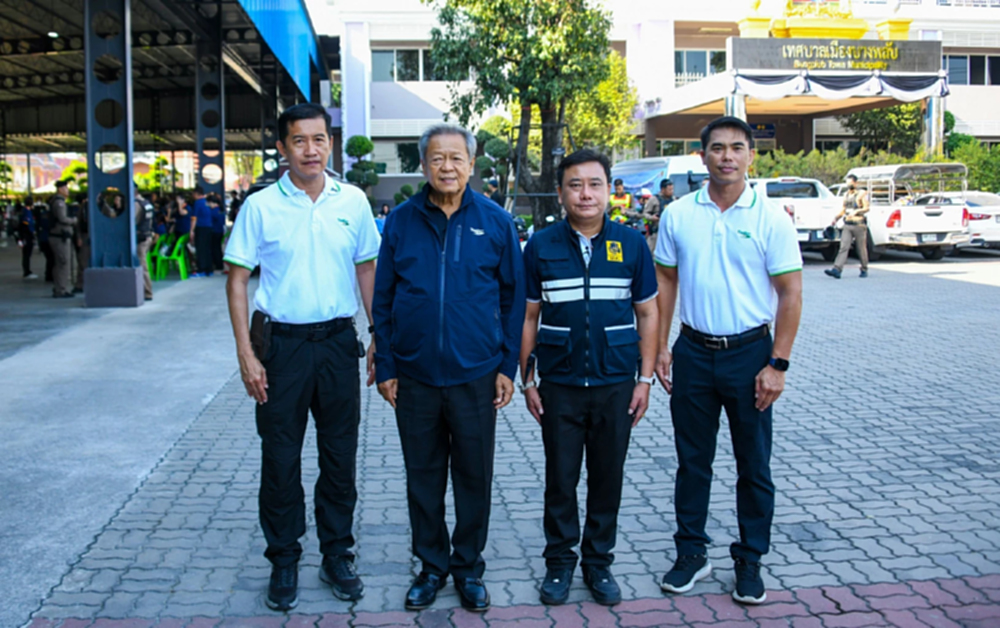 ไทยเบฟ มอบเสื้อกั๊กสะท้อนแสง และสิ่งของจำเป็น แก่เจ้าหน้าที่ในช่วงปีใหม่ 2569