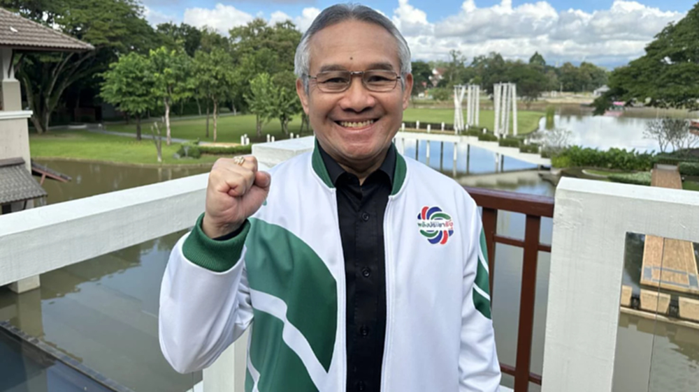 'สุรเดช' เผย คุมพื้นที่ภาคเหนือ สู้ศึกเลือกตั้ง  ยัน พปชร. พรรคแก่ประสบการณ์