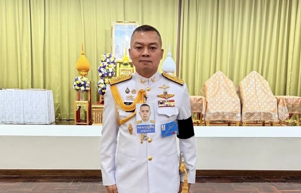 ในหลวง โปรดเกล้าฯพระราชทาน 'ยศพลเอก' แก่ พล.อ.บุญสิน พาดกลาง