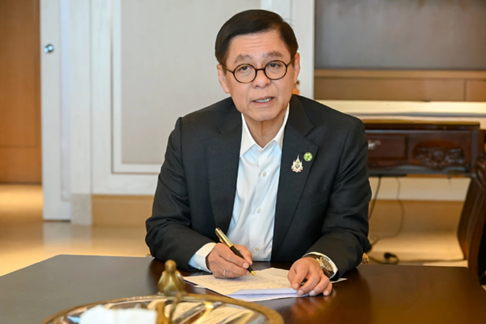 สีหศักดิ์ ถึงยูนนาน หารือหวังอี้ คุยสามฝ่ายพรุ่งนี้!