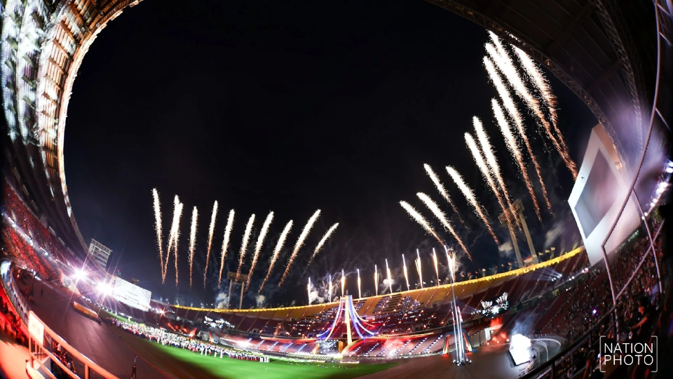 ชมภาพ พิธีปิดซีเกมส์ 2025 ไทยครองเจ้าเหรียญทอง - มาเลเซียรับไม้ต่อเจ้าภาพปี 2027