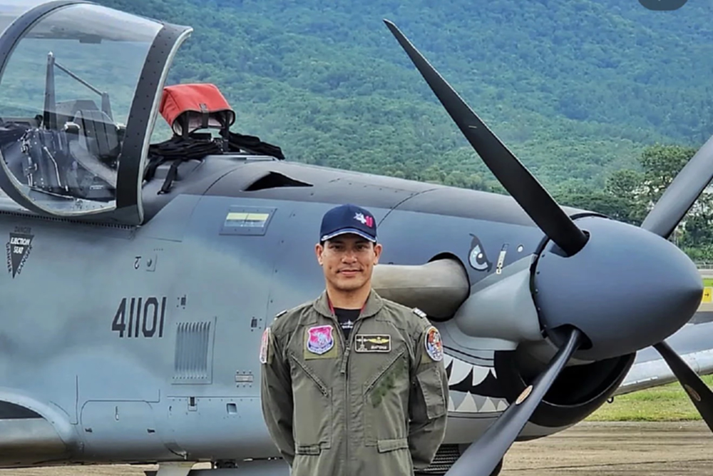 8ปี ครูการบิน AT-6  Call Sign ‘มัทฉะ’ ก่อนประสบอุบัติเหตุเครื่องตก