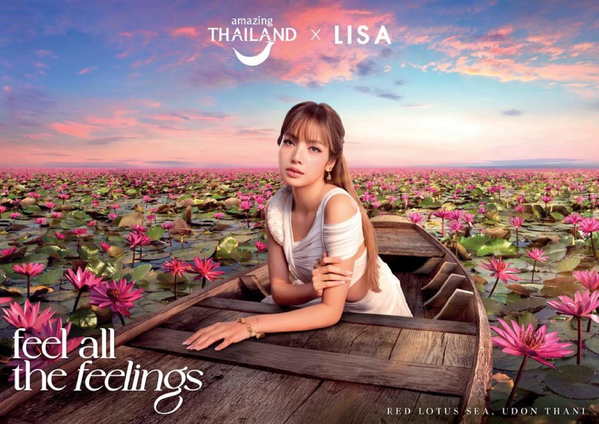 โซเชียลแห่ลงเรือตามรอย ‘ลิซ่า’ มีมดังเที่ยวทะเลบัวแดง ‘ททท.’ ยันไม่ได้ใช้ AI ทำภาพ