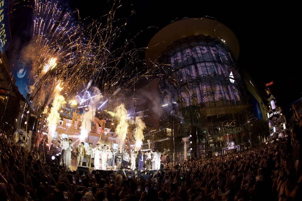 สยามพารากอน ส่งท้ายคืนเคานต์ดาวน์สุดยิ่งใหญ่ รวมทุกโมเมนต์แห่งความสุขรับศักราชใหม่ 2569