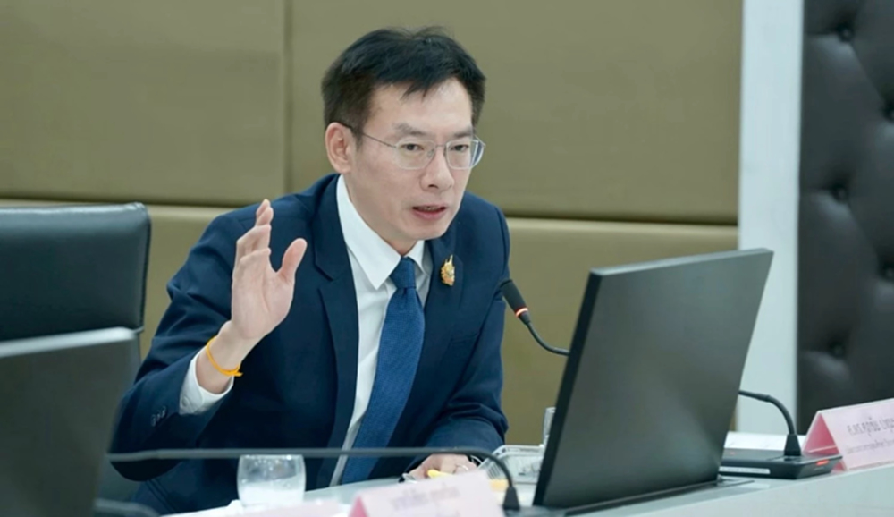 ชัดแล้วฝีมือมิจฉาชีพ!! อว.แจงผลสอบการจัดซื้อเครื่องผ่าตัดสมอง 2,500 ล้านบาท