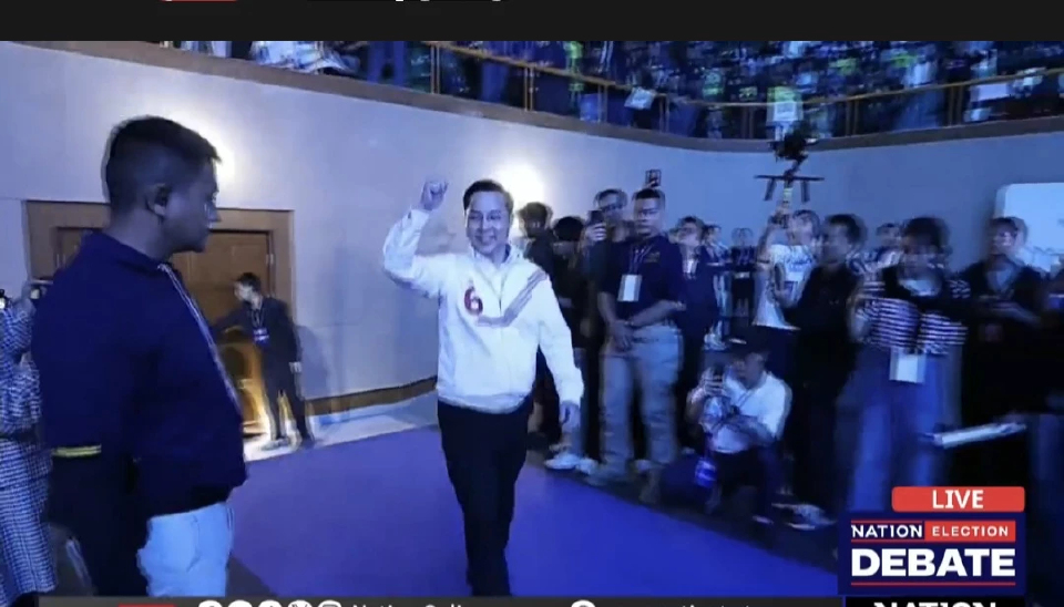 อรรถวิชช์ ดัน 6 ประเด็น แก้ปัญหาประเทศ  ย้ำ คอร์รัปชั่น ต้องประหารชีวิต