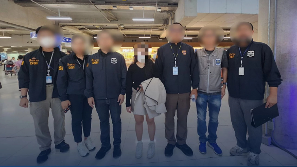 ขายสินค้าไม่มี มอก. ค่า 30 ล้าน บุกจับสาวผตห. คาสนามบินสุวรรณภูมิ