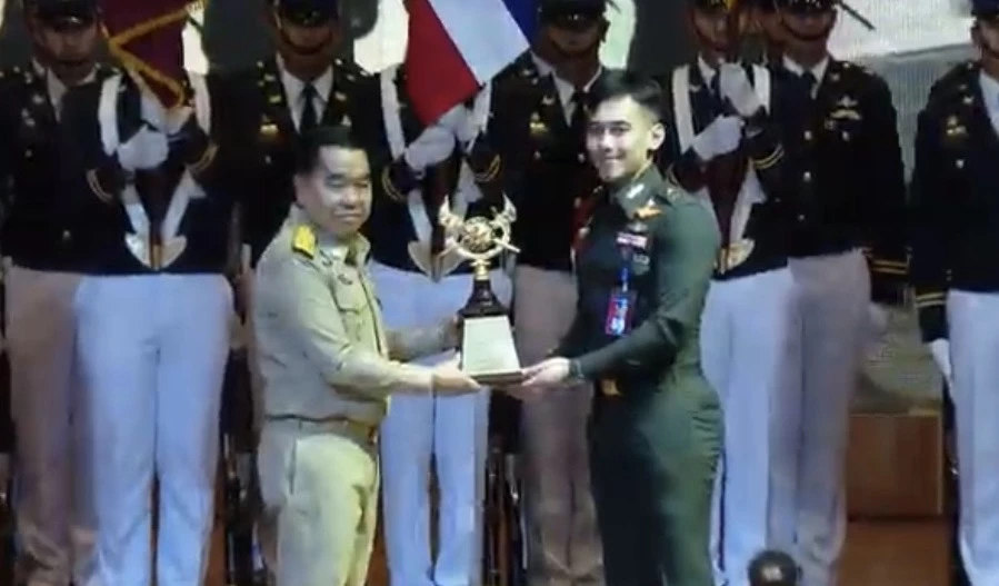 'หมวดบุ๊ค'เปิดใจ เสียขา เนิน 350 ปราสาทตาควาย สู้เพื่อชาติ