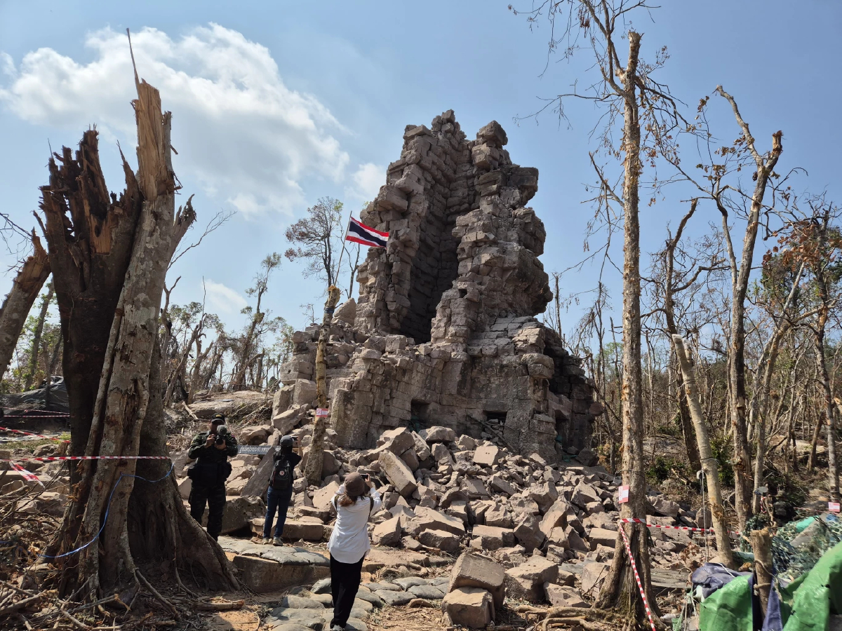 กรมศิลป์ เร่งค้ำยัน ปราสาทตาควาย ป้องกันพังทลายลงมา ตรวจสภาพซากหิน