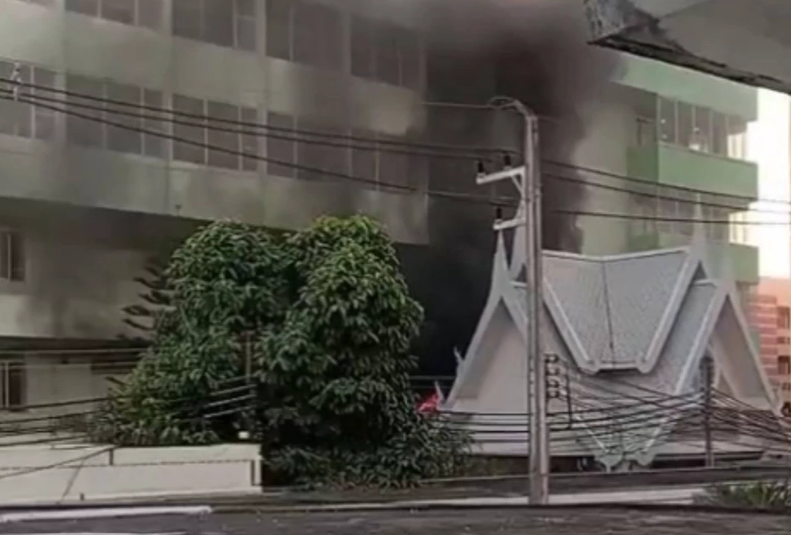 ไฟไหม้ชั้น 2 รพ.แพร่ สั่งอพยพผู้ป่วยด่วน กอ.ปภ.เฝ้าระวังใกล้ชิด