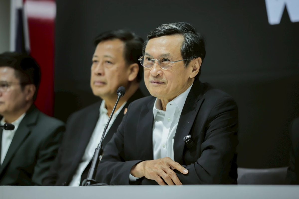 'พท.' จี้ 'กกต.' ขยายวันลงทะเบียน ประชามติ เรื่องทำรธน.ใหม่ นอกเขต