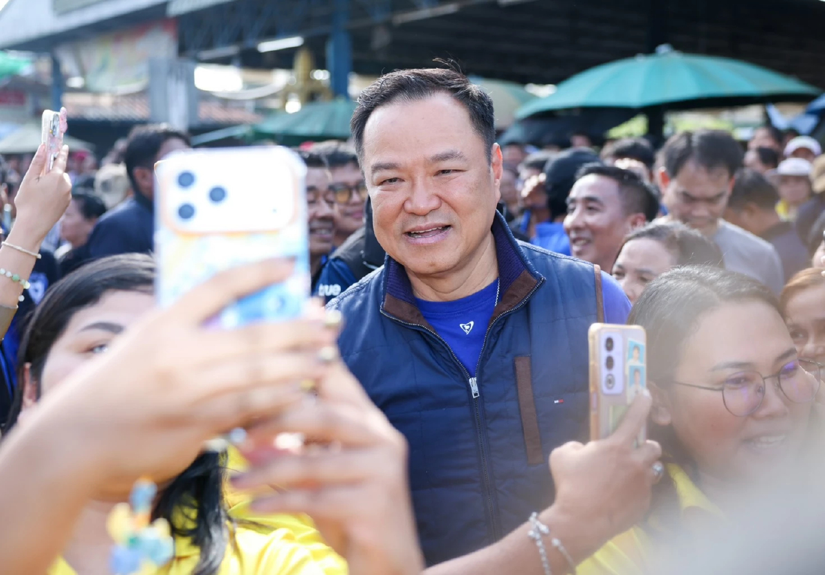 'อนุทิน’ ชี้ ความเห็นส่วนตัว ‘ไชยชนก’ ปมไม่จับมือ  พท. เหตุโยงเอี่ยวสแกมแมอร์