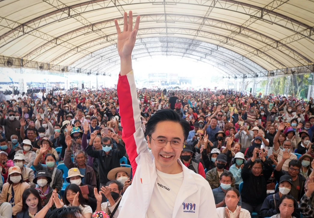 'ยศชนัน'  บุก จ.พะเยา ลั่น สนามนี้ดุเดือด อ้อนขอเสียงเลือก พท.