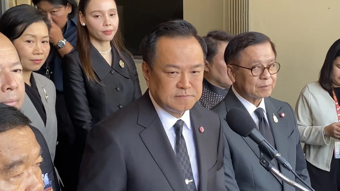 ‘อนุทิน’ เผย กองทัพพร้อมตอบโต้ ‘กัมพูชา’ อ้างอุบัติเหตุปืน ค. ตกฝั่งไทย