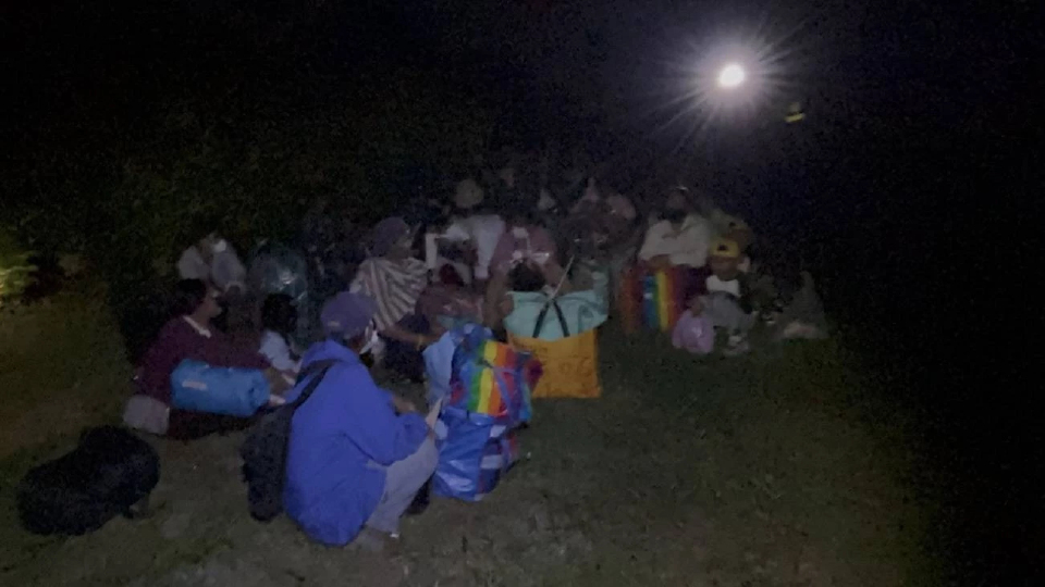 แรงงานกัมพูชา 67 คน หนีความอดอยาก-ไร้งาน เสี่ยงชีวิตลอบเข้าไทย