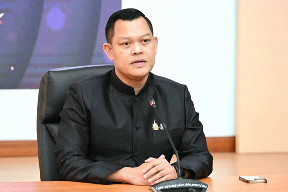 'ธนกร' ป้อง 'กองทัพ' เป็นกลางทางการเมือง ไม่เคยด้อยค่า 'ปชน.'