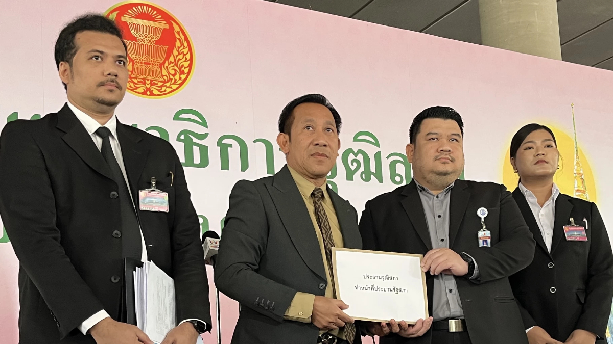 'ทนายบิ๊กโจ๊ก' ยื่น 'สว.' ตั้งกก.อิสระ  ปัดล้มคดีสินบนทองคำ