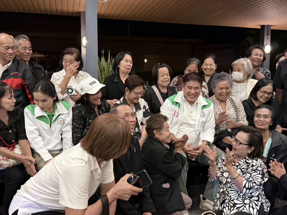 เครือข่ายแก้หนี้ครูบำนาญ แห่ขอบคุณ“ธรรมนัส-นฤมล”เดินหน้ารวมศูนย์