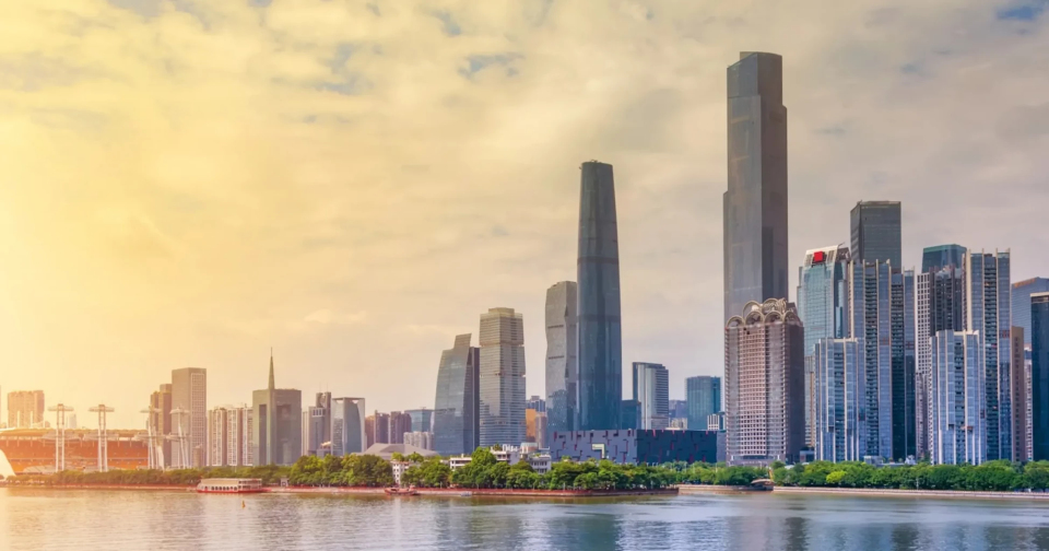 "หุ้นอสังหาฯ" ปี 69 กำไรทรุด-เสี่ยงสูง สวนทางปันผลโบรกคาดแตะ 7%