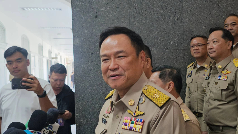 'อนุทิน' ปัด วิจารณ์ แคมเปญ 'ณัฐพงษ์ ' เป็นนายกฯที่ดีกว่า ไม่คิดอวยตัวเอง