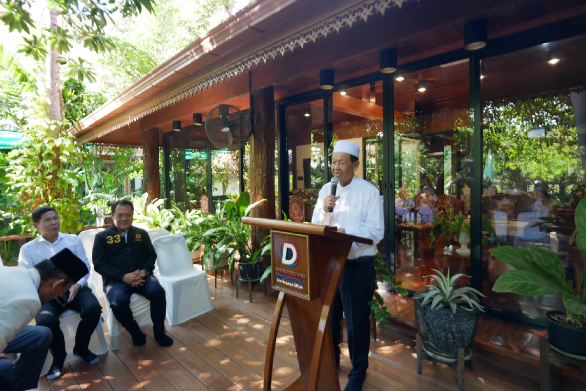 'วันนอร์' ชูต้านทุนเทา ปกป้องศาสนา ปลุกคนมุสลิมไปเลือกตั้ง