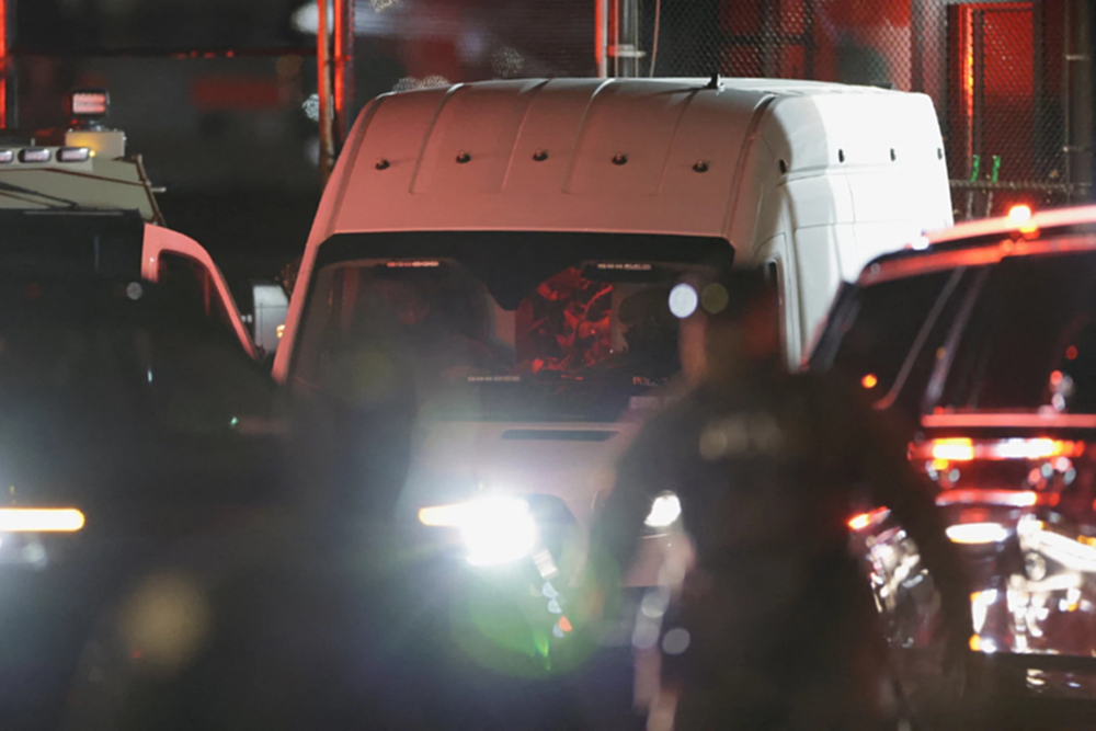 ด่วน! 'มาดูโร' และภริยา ถึงนิวยอร์กแล้ว เตรียมถูกคุมขังในแมนฮัตตัน