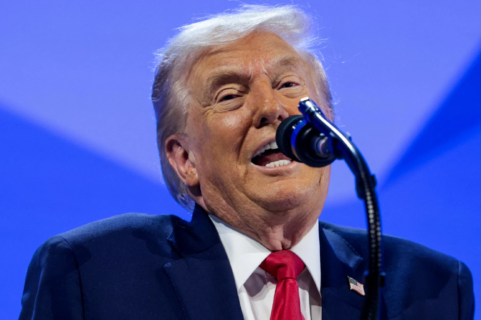 'ทรัมป์' ลั่น จะไม่ใช่กำลังยึดกรีนแลนด์ ย้ำ มีแค่สหรัฐที่ปกป้องเกาะนี้ได้ !