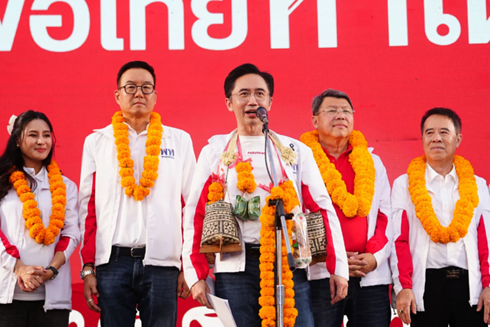 ‘เพื่อไทย’ ปราศรัยกวาด สส.เหนือ โต้ ‘ภท.’ งัดวาทกรรมขัดแย้ง