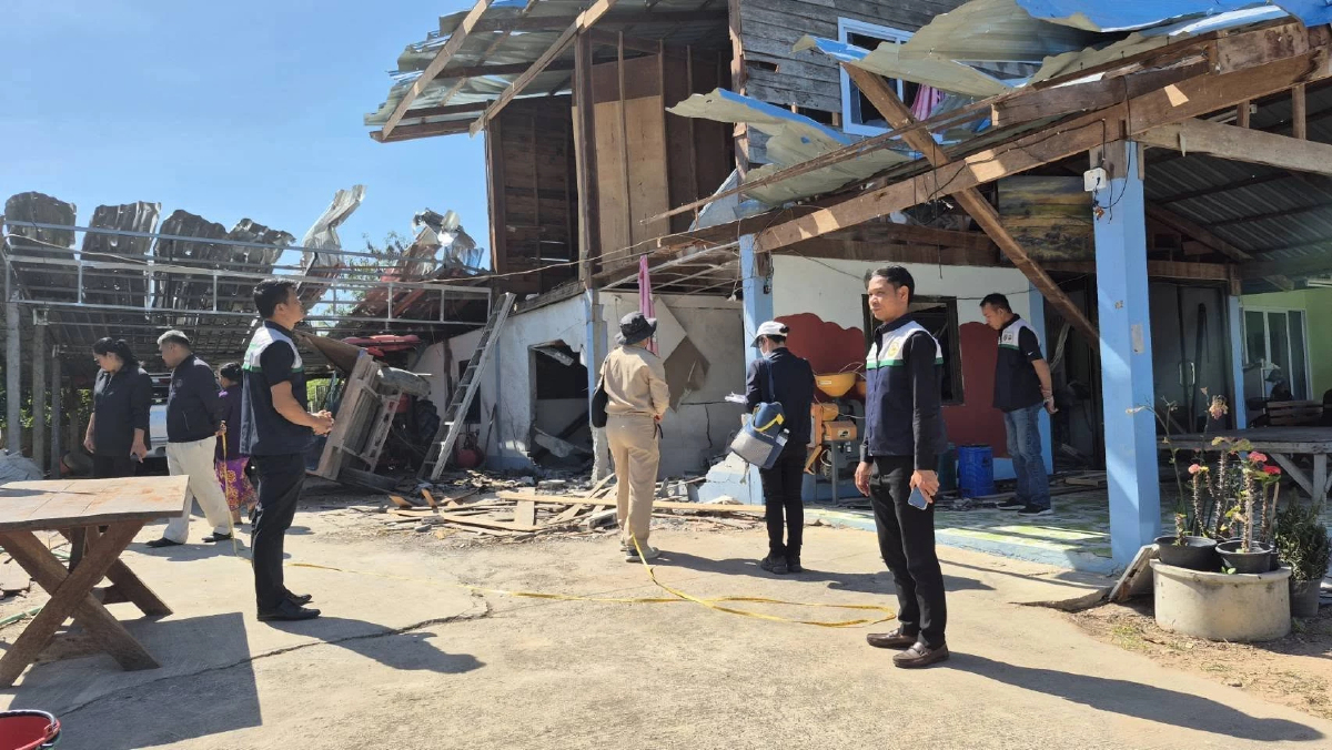 บ้านเรือนพัง 247 หลัง ศรีสะเกษโดนกัมพูชาถล่ม สำรวจเหตุปะทะชายแดน