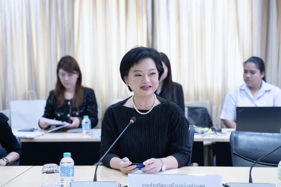 พาณิชย์ จัดโรดโชว์ 4 จังหวัดภาคใต้ เร่งช่วยเหลือและฟื้นฟูธุรกิจหลังน้ำท่วมภาคใต้