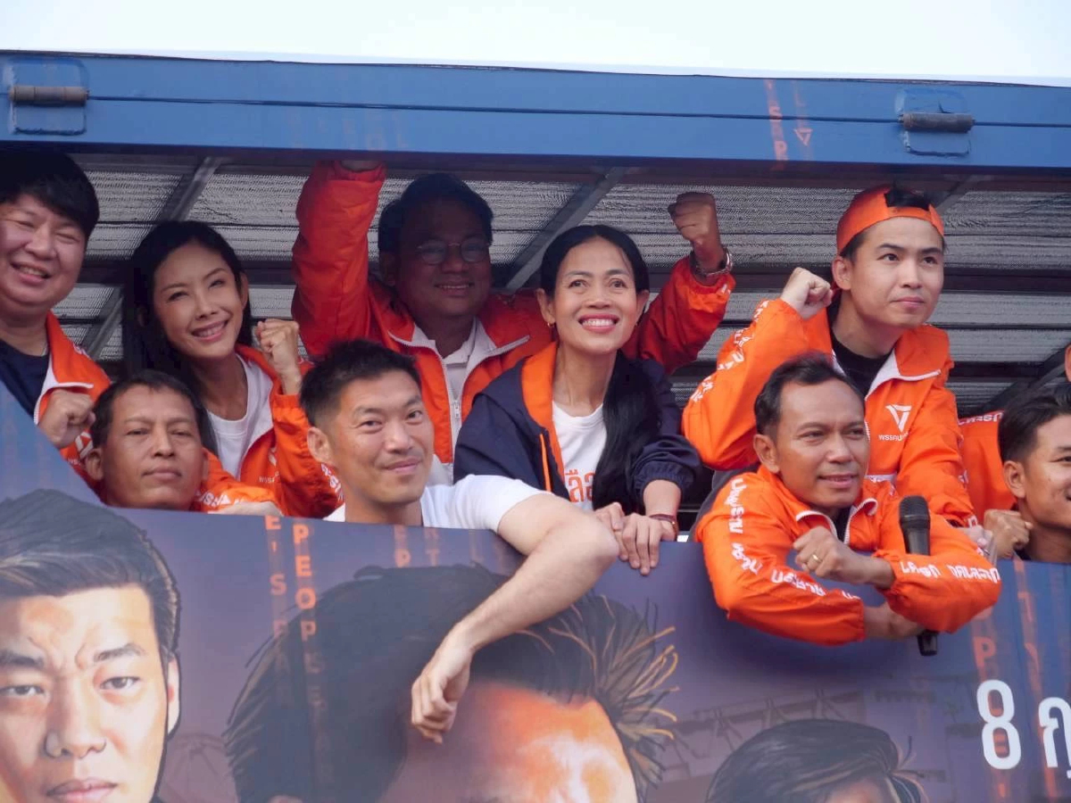 'เท้ง-เอก' สตาร์ทคาราวานรถแห่ หาเสียง 77 จว. ไม่ประมาทแม้โพลนำ
