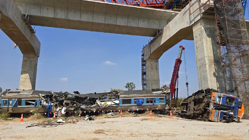 สภาทนายความ บุกสีคิ้ว ช่วยคดีเครนถล่มทับรถไฟ เผยสิทธิ์รับเยียวยา 5 แสน